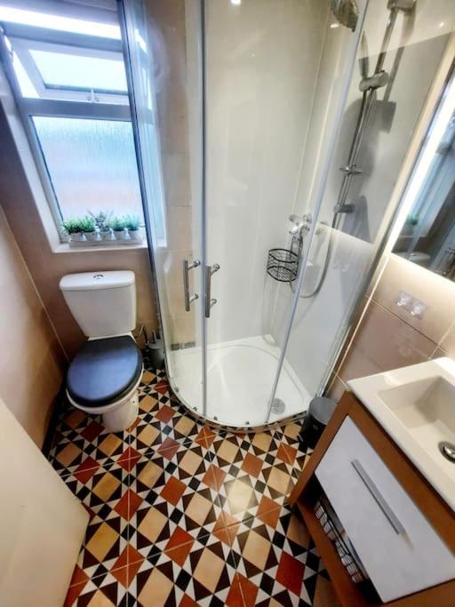 Alross Studio Flat / Private Bathroom London Eksteriør bilde