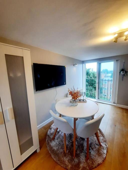 Alross Studio Flat / Private Bathroom London Eksteriør bilde