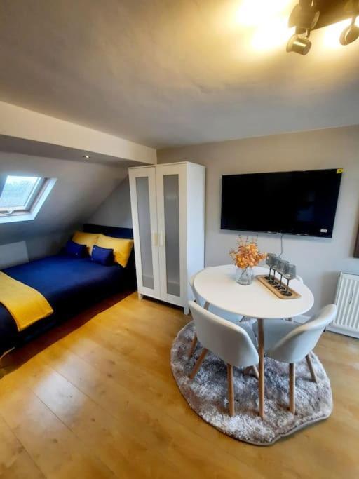Alross Studio Flat / Private Bathroom London Eksteriør bilde